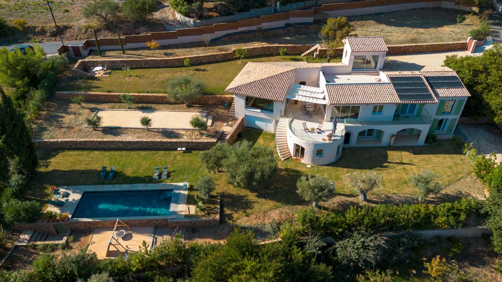 Location villa piscine Carqueiranne